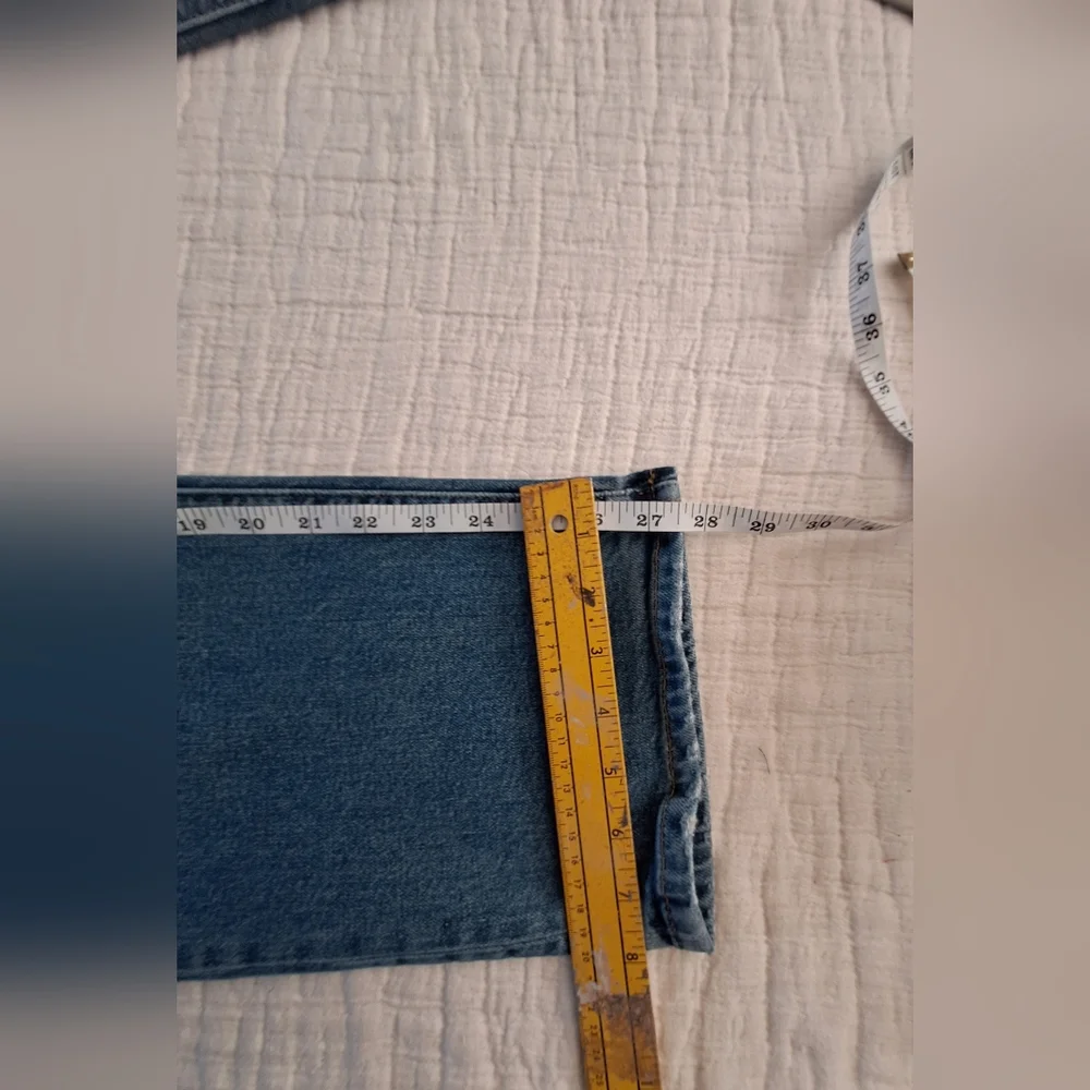 Banana Republic Distressed Blue Ankle Jeans - Picture 11 of 14